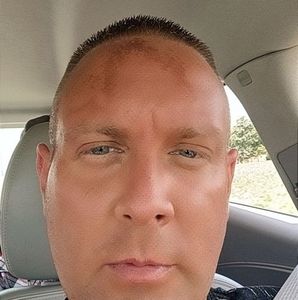 Meet your Posher, Jaret